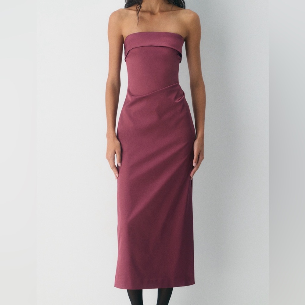Aritzia Strapless Midi Dress in Burgundy